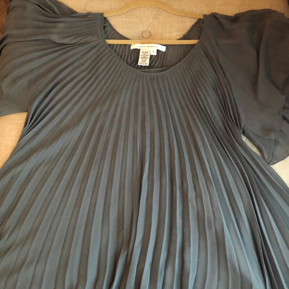 Super casual Max Studio dress